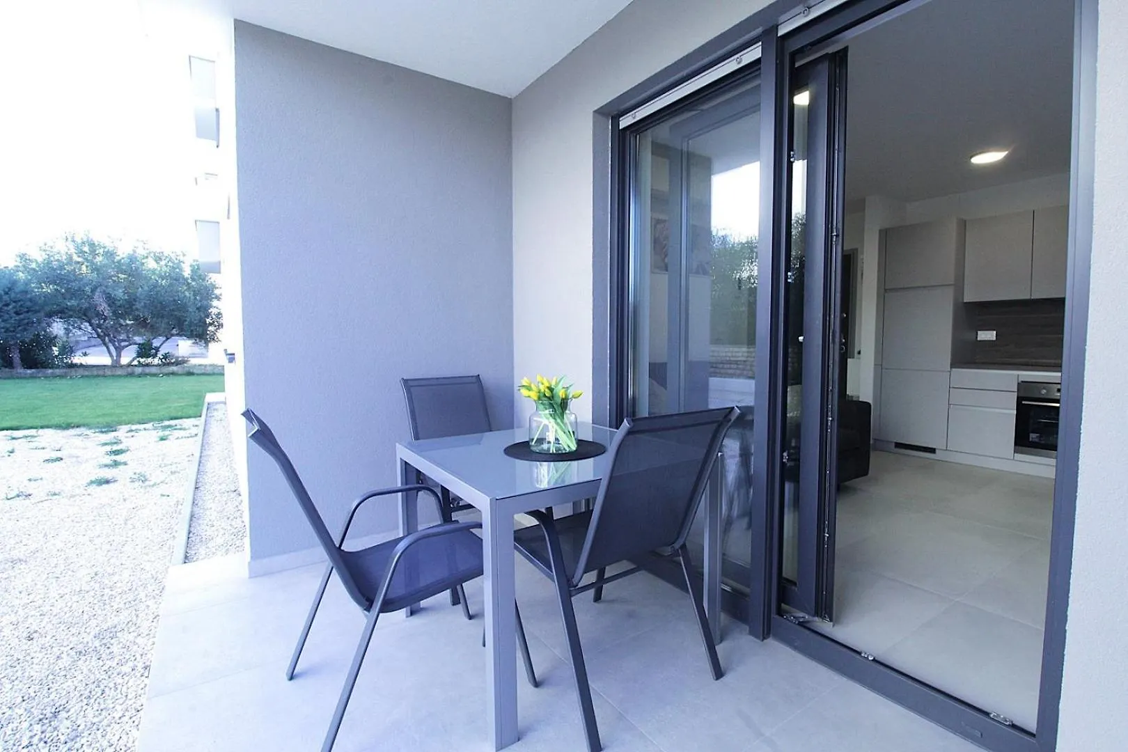 Pensionat Residence Frank Zambratija