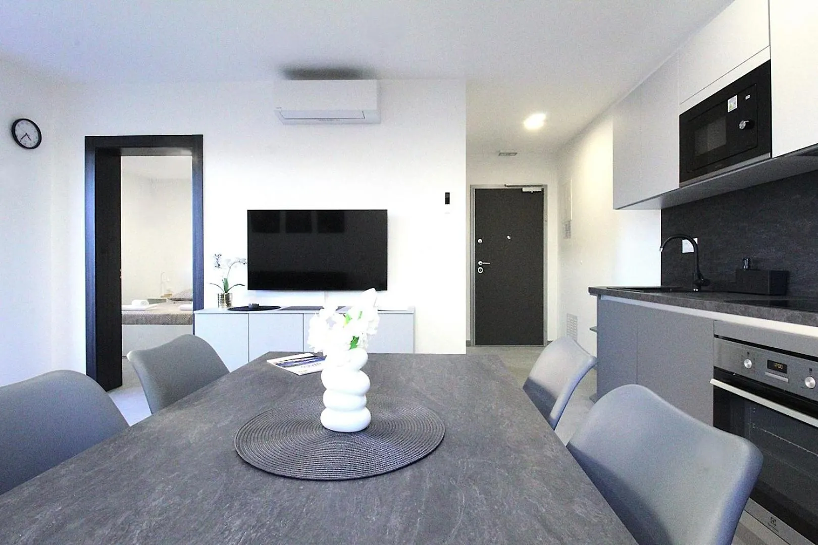 Guest house Residence Frank Zambratija  Croatia